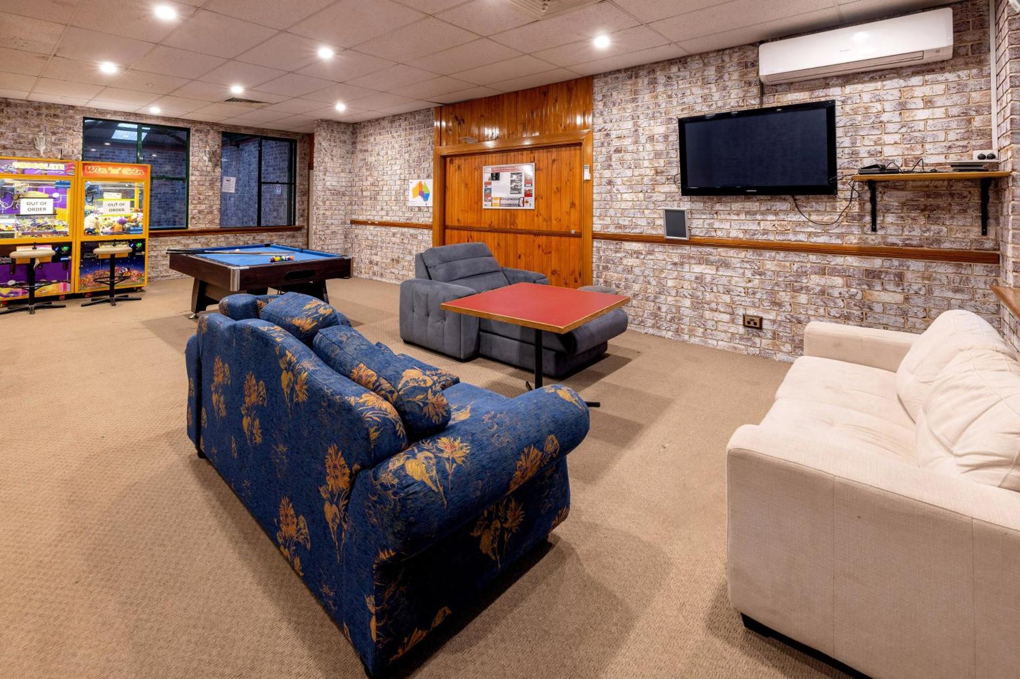 Big4 Mudgee Holiday Park Exterior foto